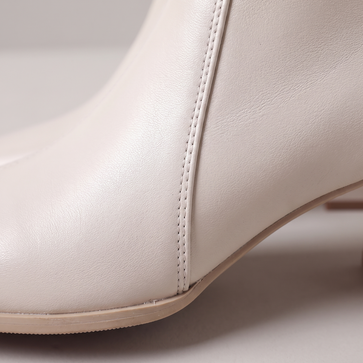 ROSALIE BOTTES EN CUIR