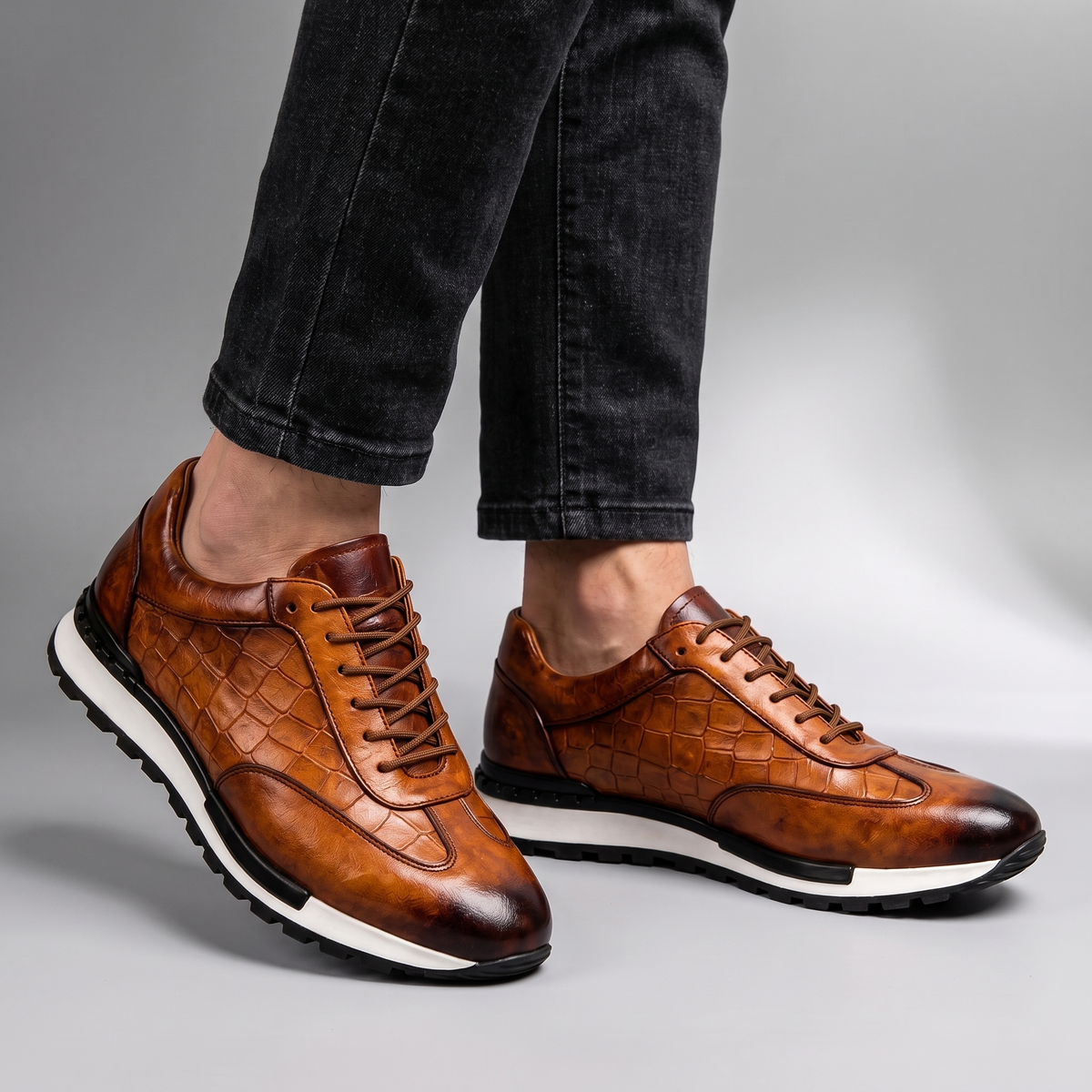 LORENZO BASKETS EN CUIR