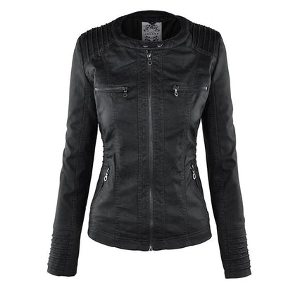 Veste noire en similicuir, vue de face